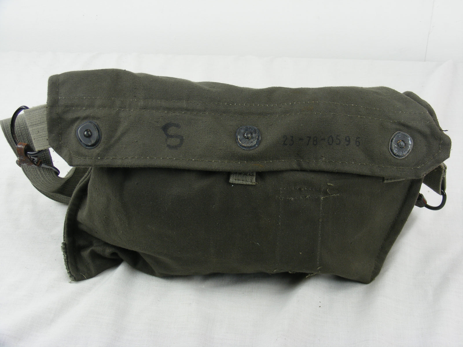 Yugoslavian Army Olive Green Canvas Shoulder Bag